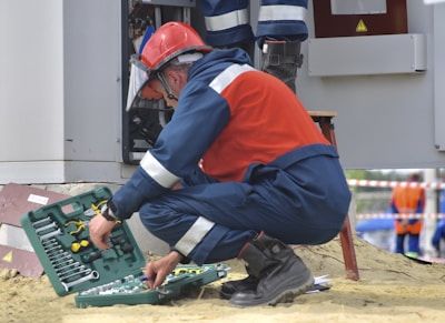 CSLB Electrical (C-10) License: Practice Examination